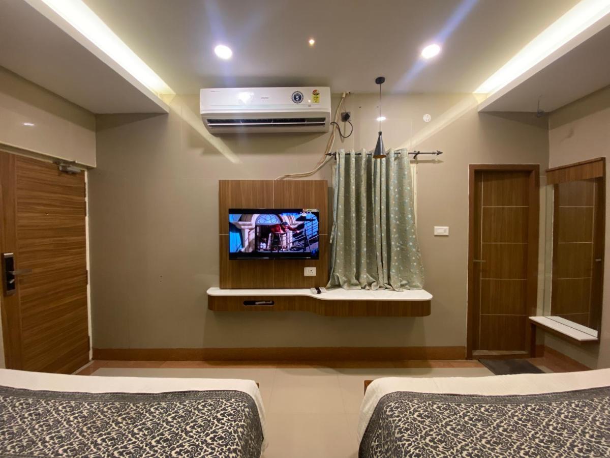 Hotel Sivas Regency Theni Exteriér fotografie